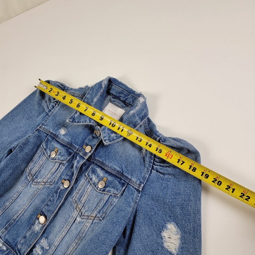 Zara Light Blue Distressed Puff-Shoulder Cropped Jean Jacket - Picture 7 of 12
